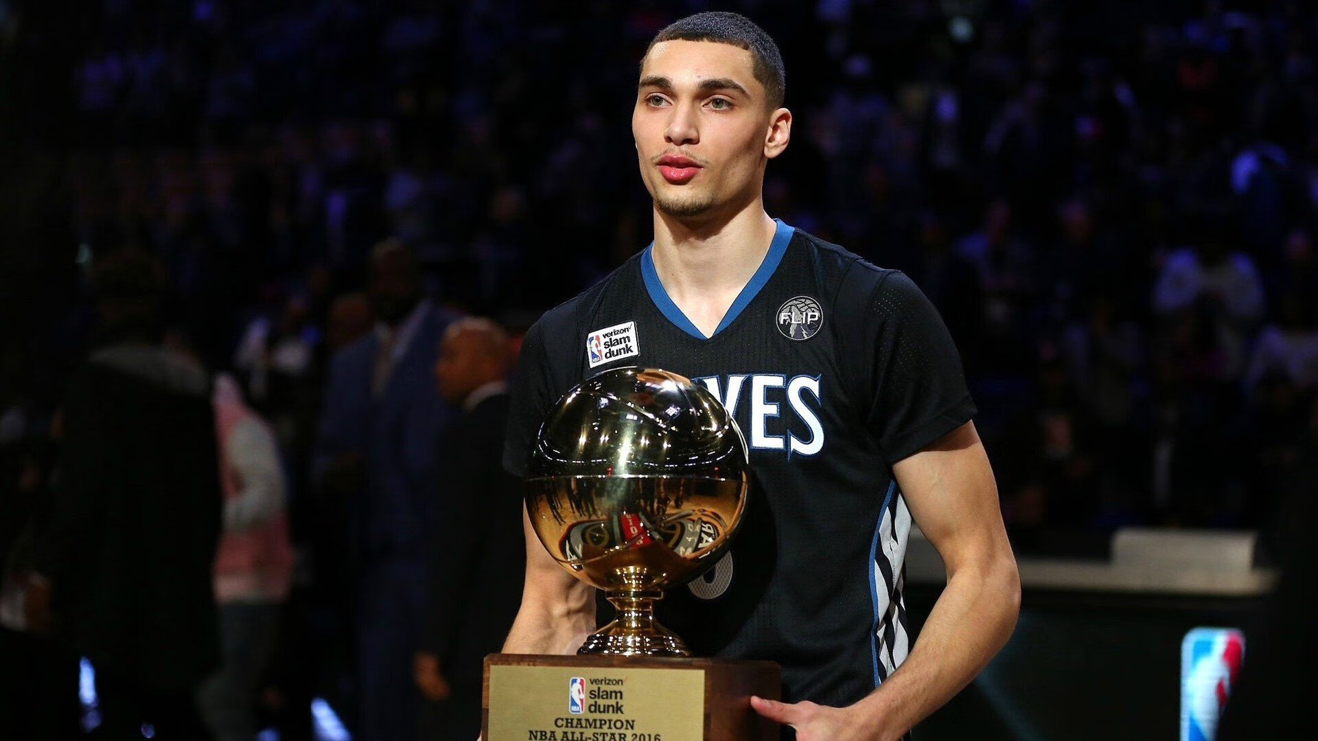 唐纳德·高尔的攻防转换，带领袋鼠队稳定战局，唐纳德高德纳